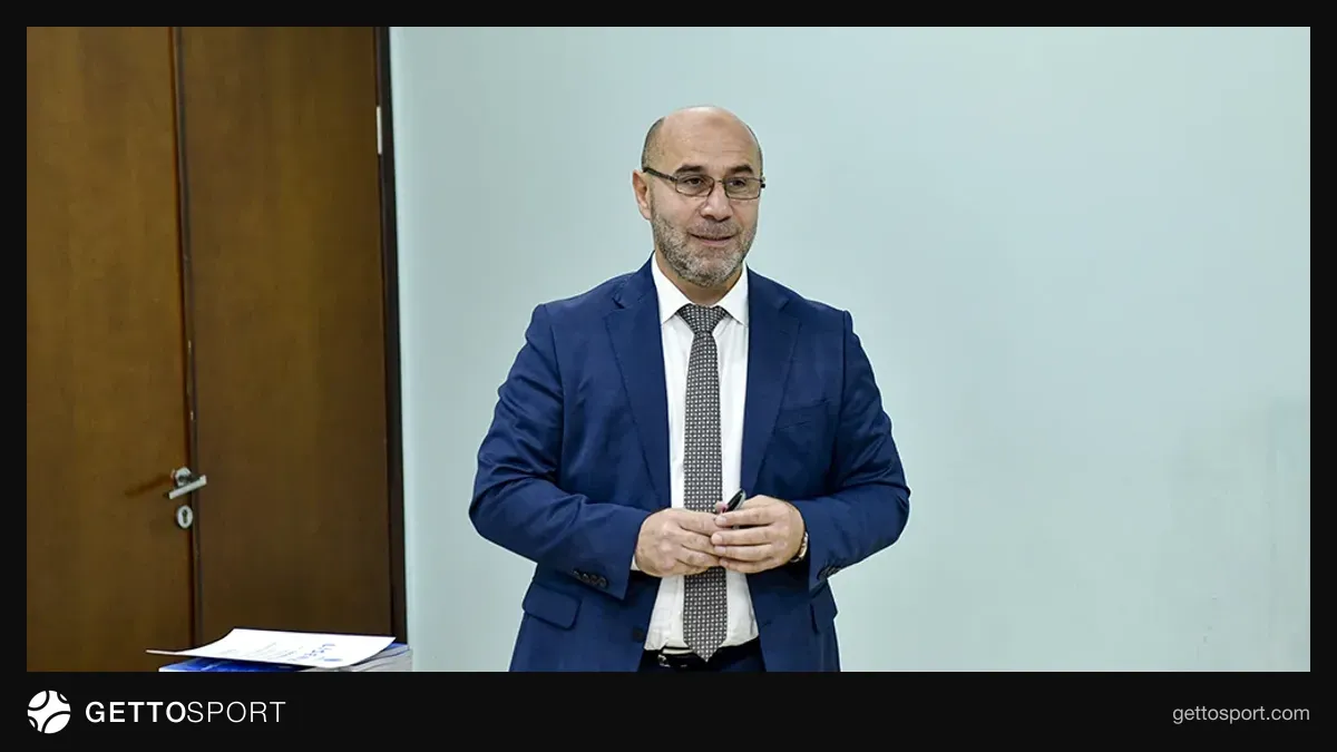 AFFA-da lisenziyalaşdırma iclasının iştirakçıları