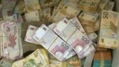 AFFA loqosu və futzal klublarının rəhbərləri