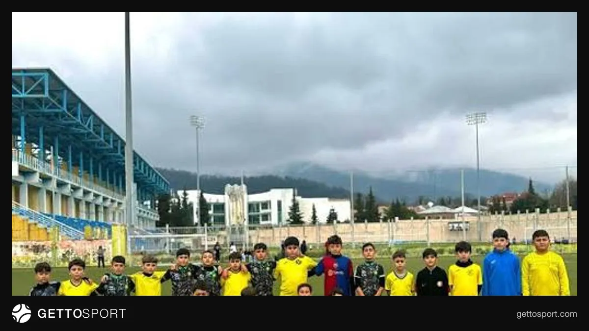 AFFA loqosu və futbol meydançası, intizam komitəsinin qərarlarına aid simvolik görüntü