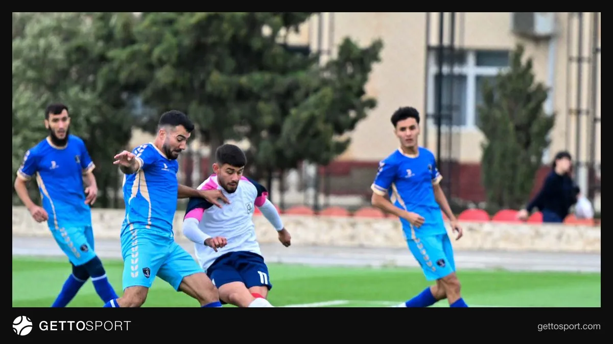 AFFA İntizam Komitəsinin iclas zalında qərarların müzakirəsi
