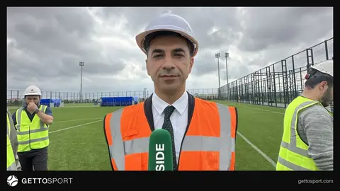 Hövsan Yarış Kompleksində yeni yaradılmış futbol meydançası və tribunalar