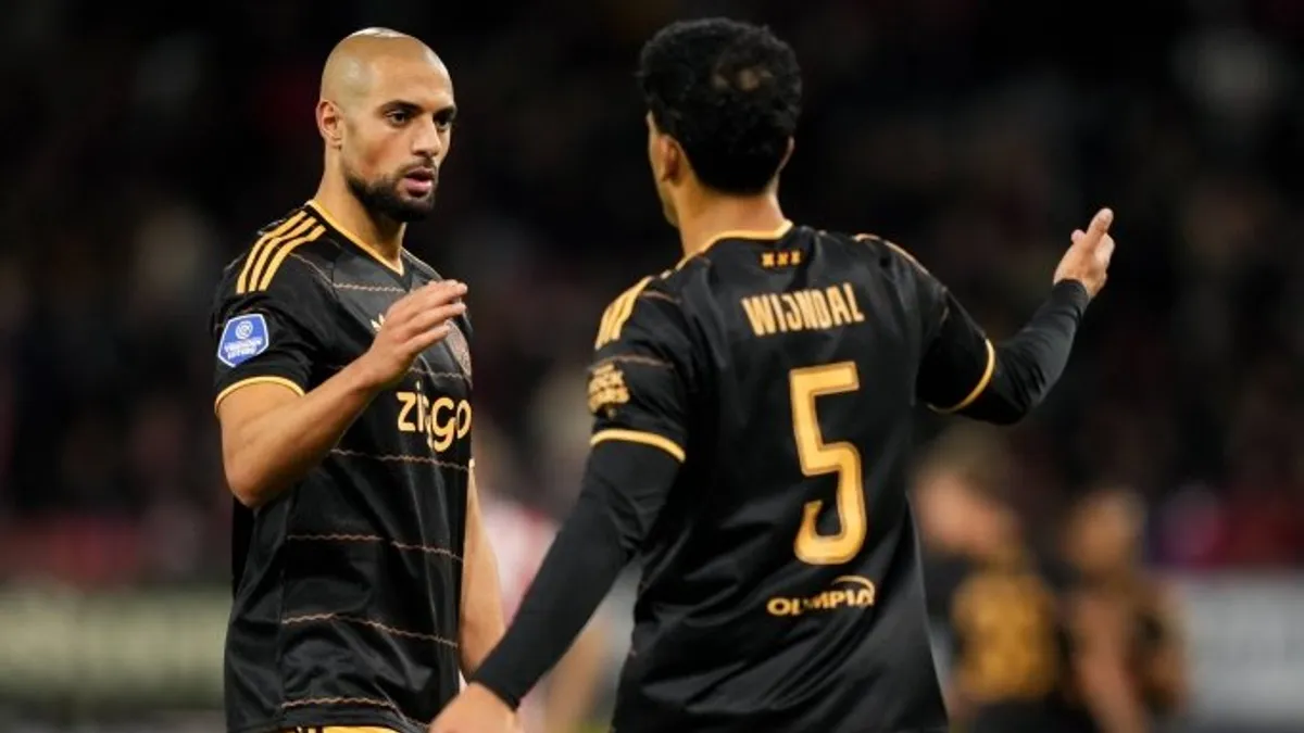 Het Kasteel Stadyumu'nda Ajax ve Sparta Rotterdam maçından genel görüntü