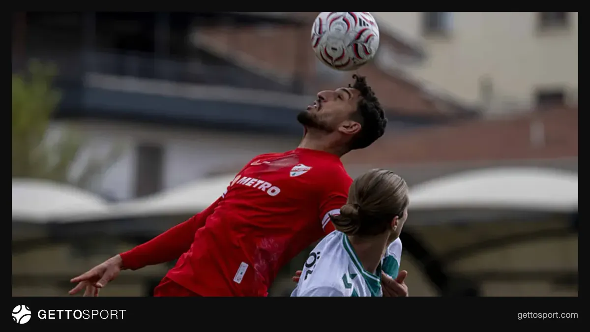Alagöz Holding Iğdır FK oyuncuları gol sevincinde, Keçiören Aktepe Stadı