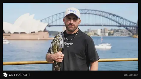 Aleks Volkanovski rinqdə