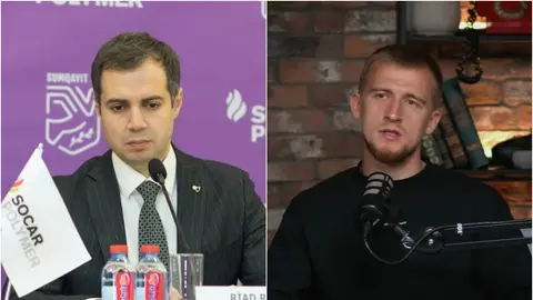 Aleksey İsayev mikrofon qarşısında podkastda danışarkən
