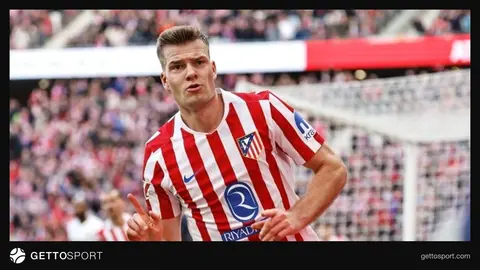 Alexander Sörloth Atletico Madrid formasıyla maç sırasında