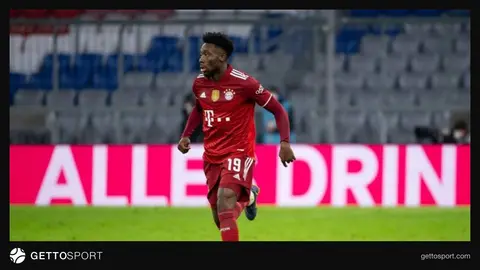Alfonso Deyvis Bayern forması ilə müdafiədə