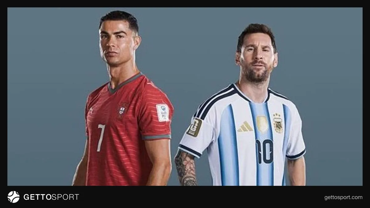 All Time Ballon d’Or namizədlərinin adları yazılı siyahı və futbol topu