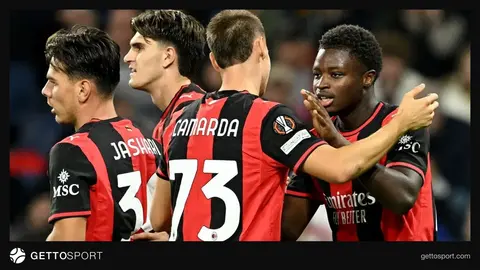 Alphadjo Cisse gol sevinciyle Milan formasıyla