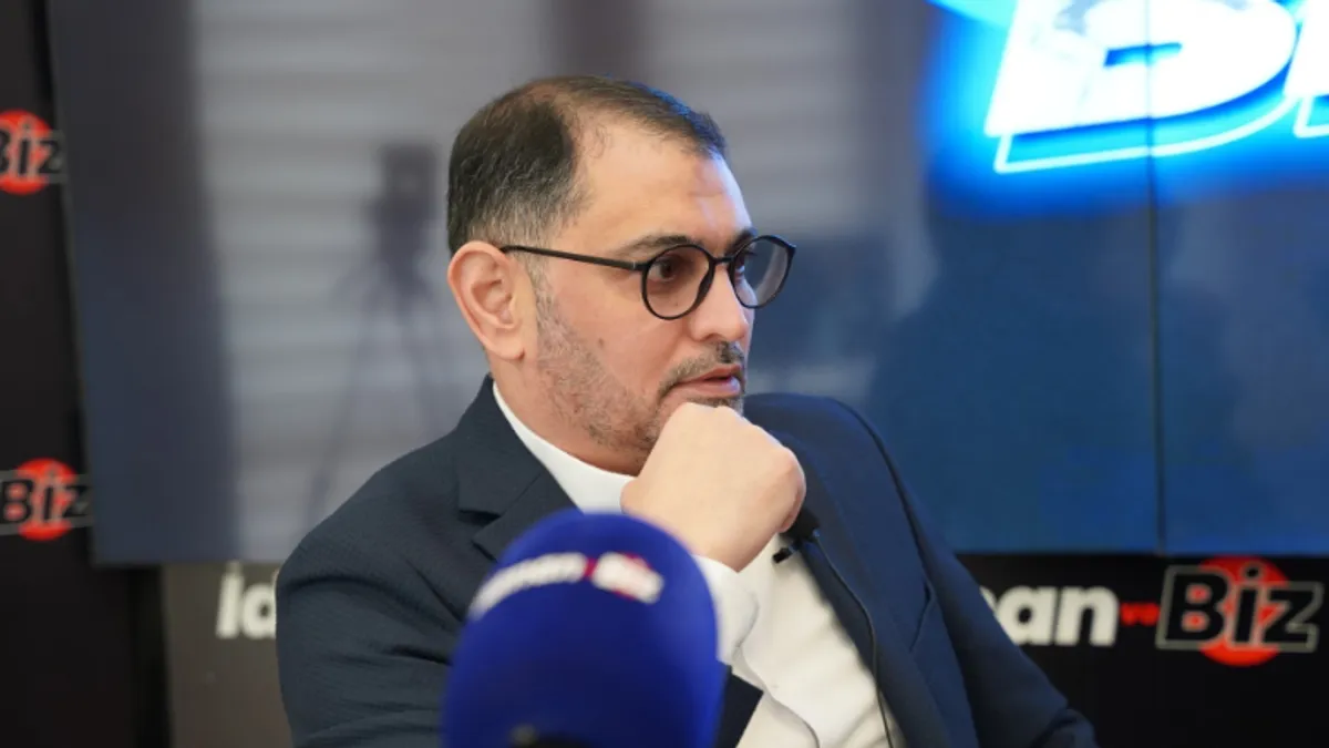 Ceyhun Sultanov klub mətbuatında çıxış edir