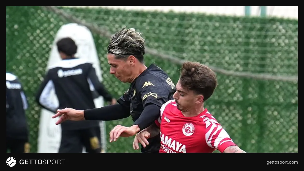 Araz-Naxçıvan komandası və məşqçilər meydanda