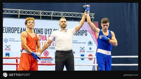 Budva arenasında rinqdə döyüşən Azərbaycan gənc boksçuları