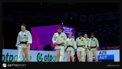 Azərbaycan cüdo komandası yarış zamanı matçdan görüntü