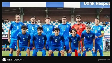 Azərbaycan U-21 komandası Bank Respublika Arena qarşısında məşq zamanı