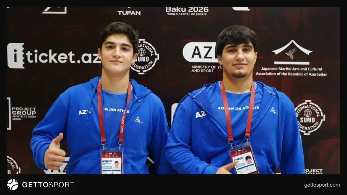 Bakı İdman Sarayında sumo üzrə dünya çempionatı — yeniyetmə idmançılar döyüşdə