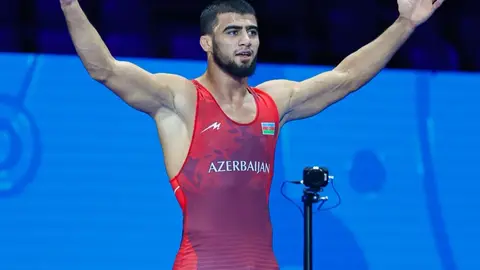 Astanada dünya çempionatında Azərbaycandan çıxış edəcək güləşçilərin portretləri