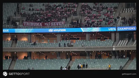 Bakı Olimpiya Stadionunun boş tribunaları və meydan görüntüsü