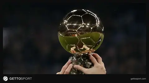 Ballon d'Or ödül töreni için London Palladium girişi ve sahne ışıkları