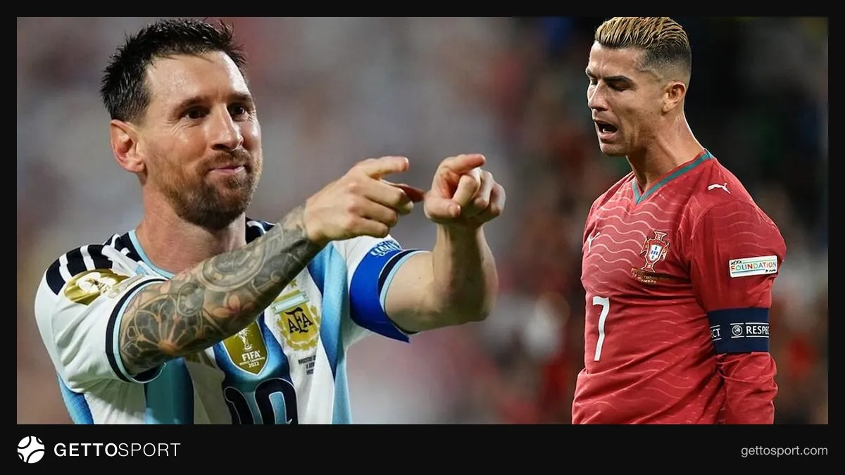 Ballon d'Or ödülü ve adayların isimlerinin yazılı olduğu liste