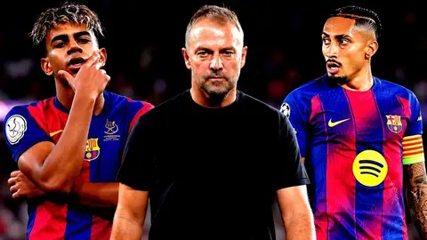 Hansi Flick konuşurken Barcelona futbolcuları gol sevincinde