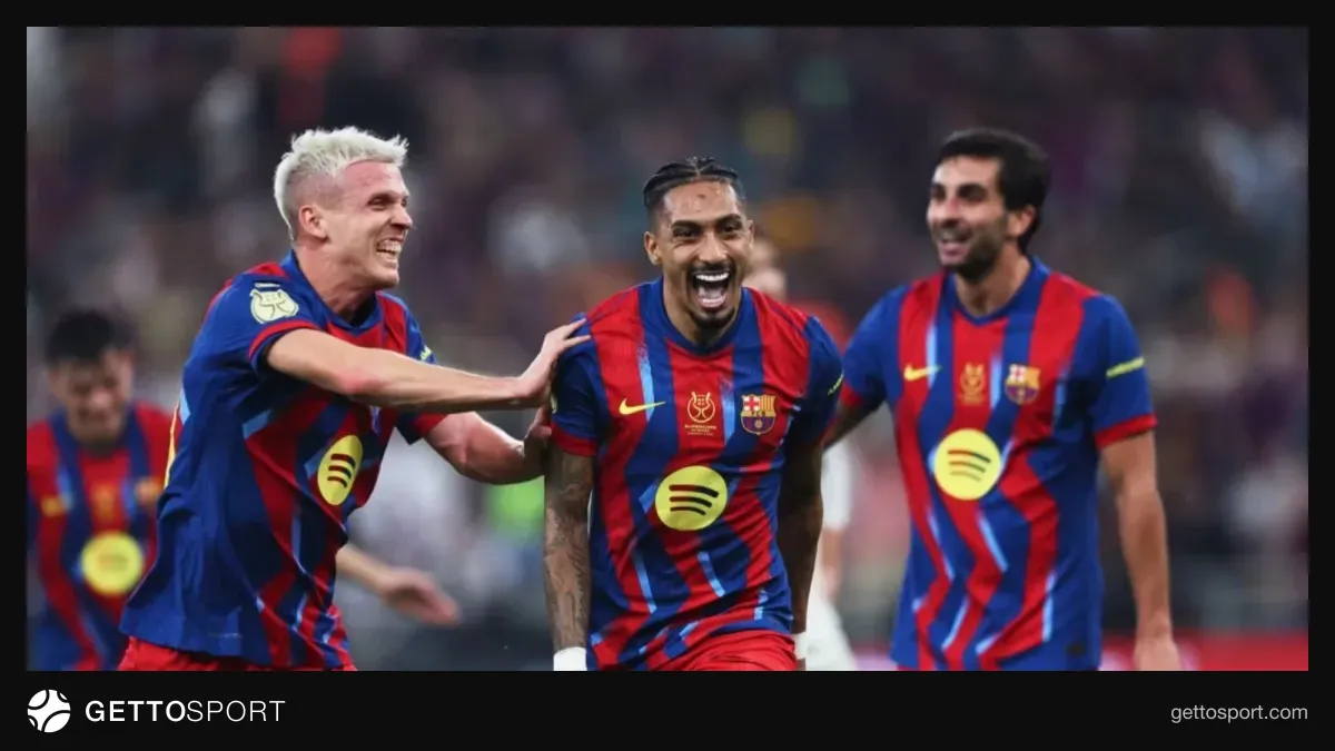 Barselona futbolçuları qol sevinci yaşayarkən