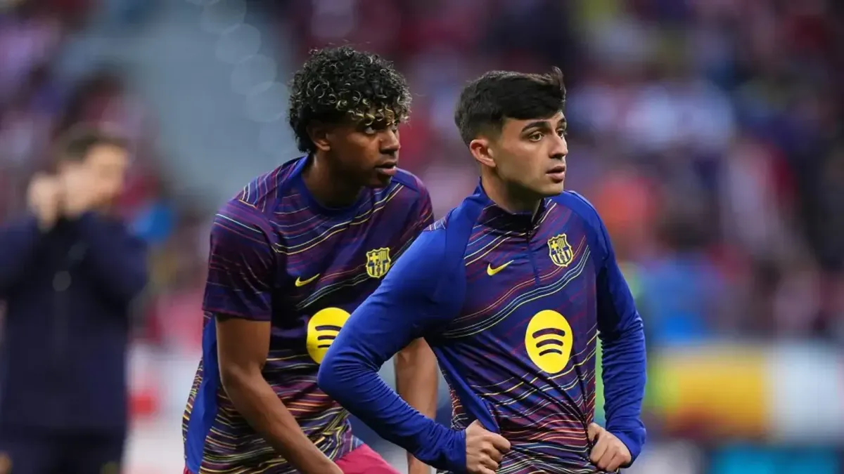 Joan Qamper idman kompleksində məşq edən Barcelona futbolçuları