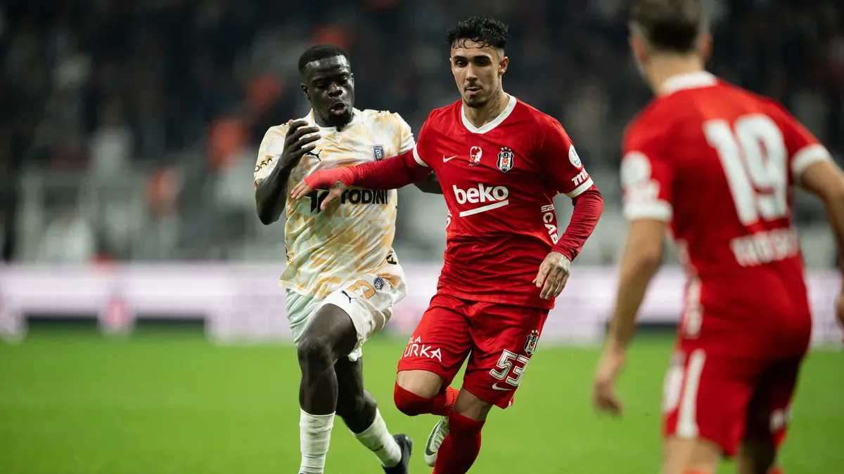Beşiktaş futbol takımı oyuncuları antrenmanda