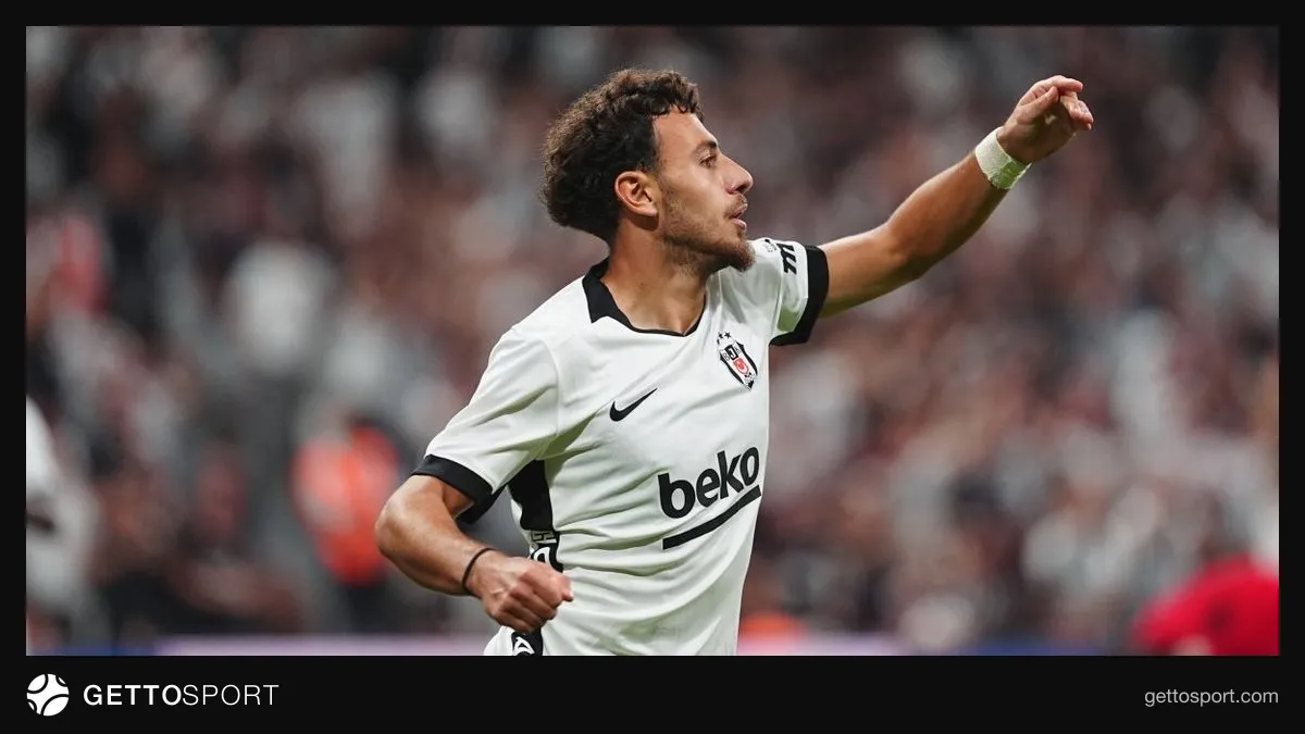 Beşiktaş Teknik Direktörü Vincenzo Italiano ve İlhan Fakılı