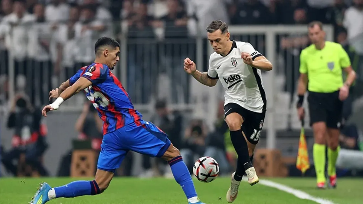 Beşiktaş oyuncuları maçta geri dönen rakip oyunculara tepki gösteriyor