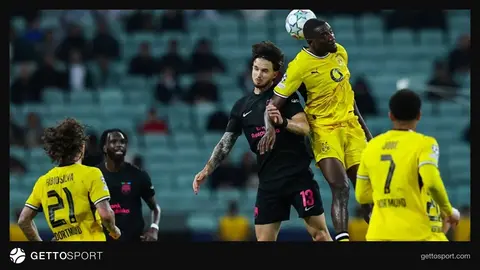 Borussia Dortmund futbolçuları və azarkeşlər Bakı Olimpiya Stadionunda