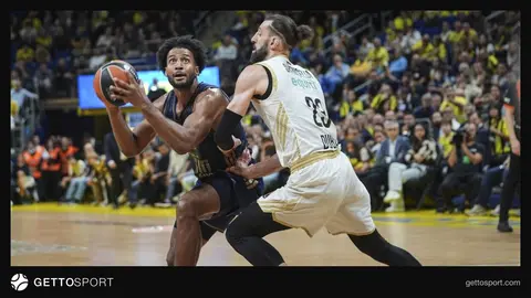Braxton Key maç öncesi konuşurken