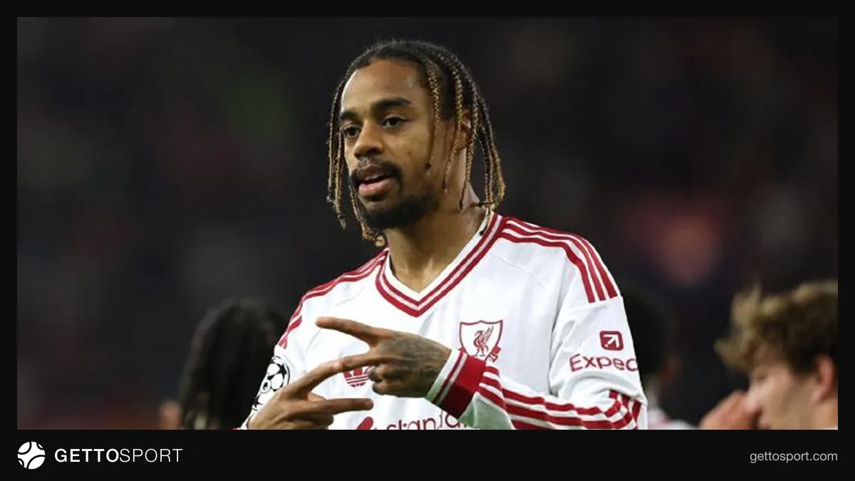 Bredli Barkola Liverpool formasında meydanda