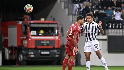 Breno Almeyda qolu qeyd edir, Neftçi forması ilə