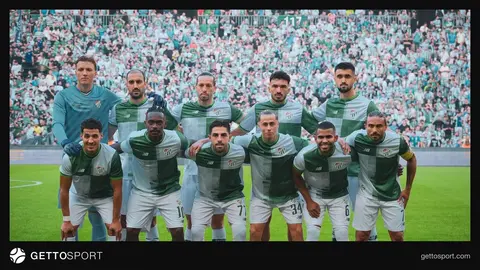 Bursaspor məşqində Toral Bayramov və komanda üzvləri