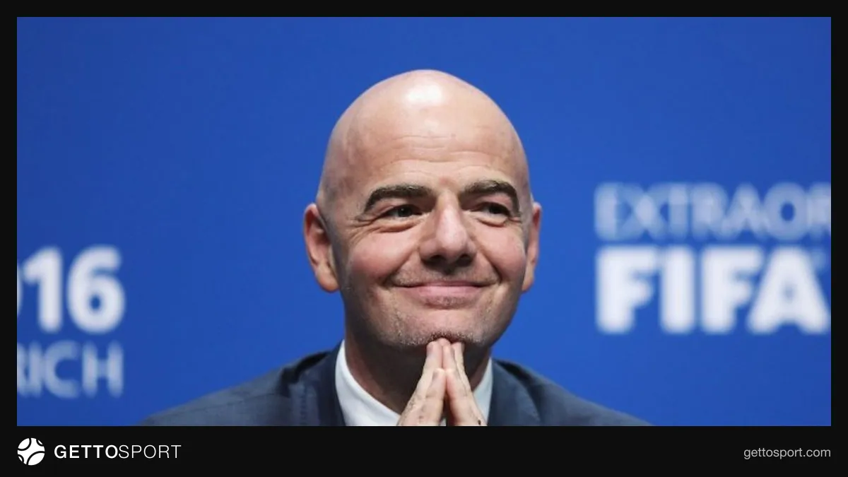 Canni İnfantino Sürixdə FIFA Şurasında çıxış edir