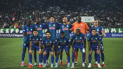 Çaykur Rizespor futbolcuları deplasmanda bekleyişte