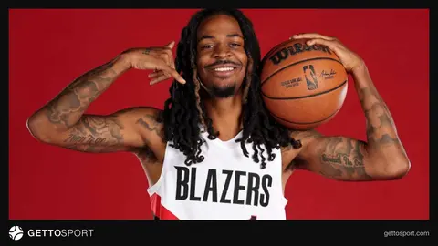 Cə Morant Portland forması ilə məşqdə