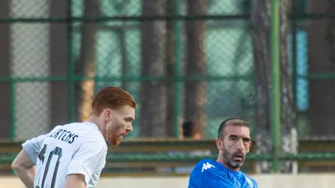 David Domqjoni üzəri klub forması ilə