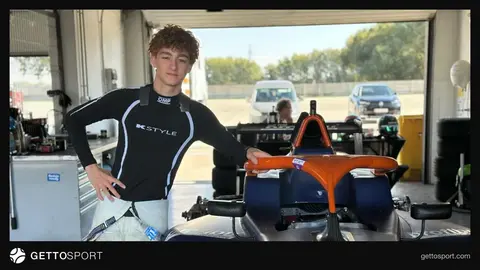 Davin Cəfərov Formula‑4 bolidi ilə Slovakia Ringdə testdə