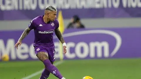 Dodo Fiorentina formasında məşqdə