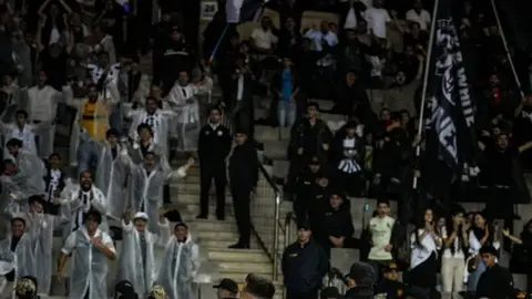 Draqolyub Saviç qələbə üçün azarkeşləri salamlayır