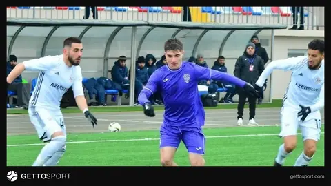 Edqar Adilxanov Şamaxı forması ilə öndən şəkil