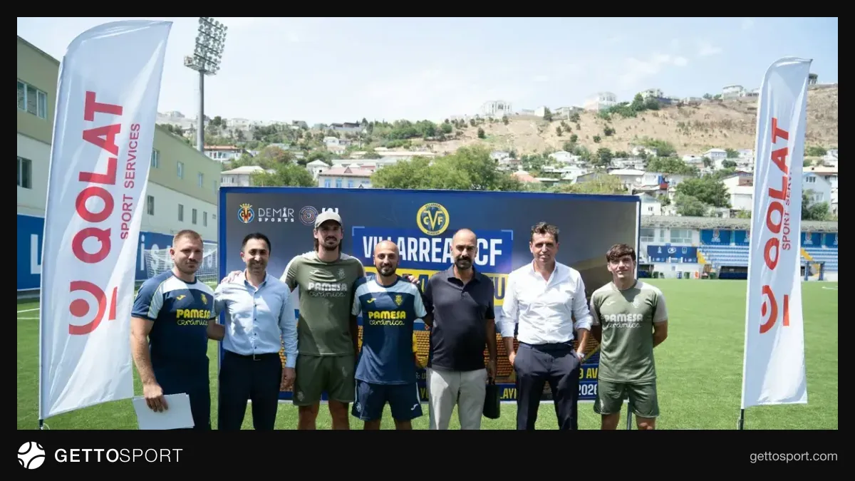 Villarreal akademiyasının Bakı düşərgəsində məşq edən gənc futbolçu