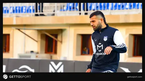 Elnur Cəfərov qol vurub penalti qazandırdığı halda meydanda