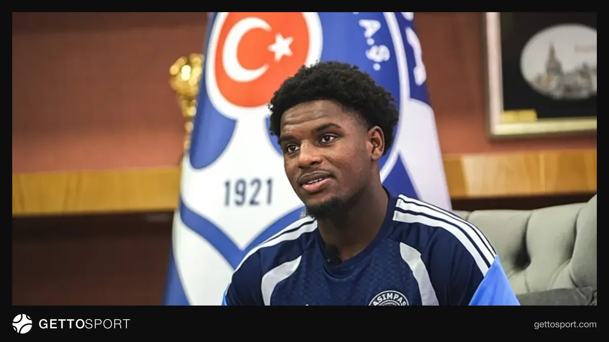 Elson Mendes Kasımpaşa formasıyla konuşurken