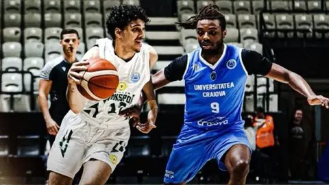 Esenler Erokspor oyuncuları şut ve sevinç anı maçtan