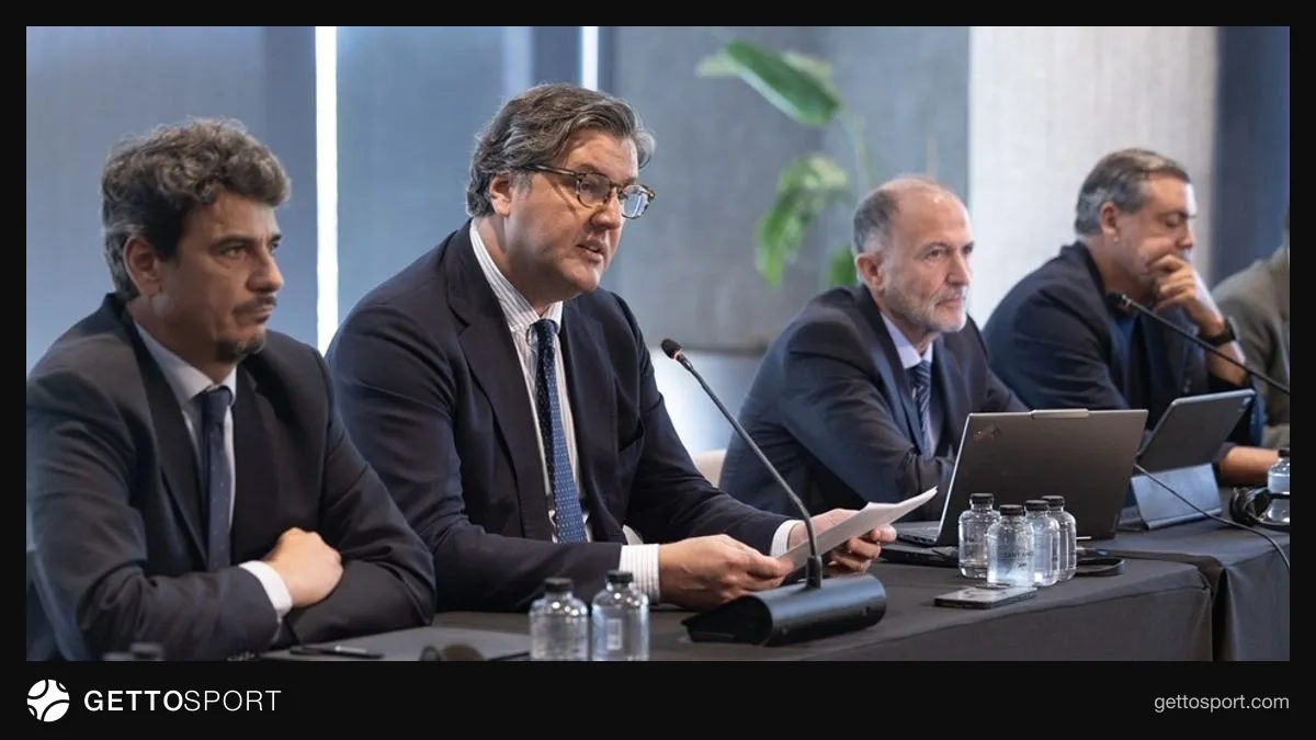 EuroLeague rəhbərliyinin iclası və basketbol topu