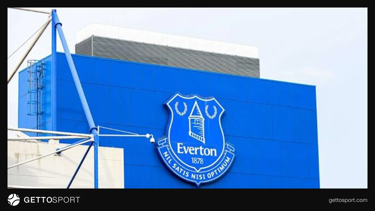 Everton logosu ve Hill Dickinson Stadyumu görüntüsü