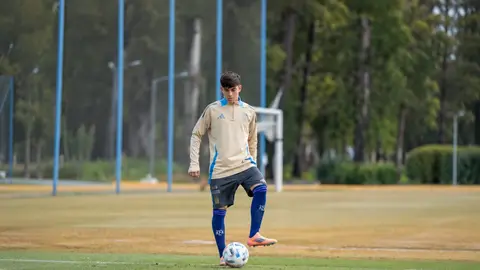 Ezekiel Qarfanyoli Argentina U15 formasıyla meydanda
