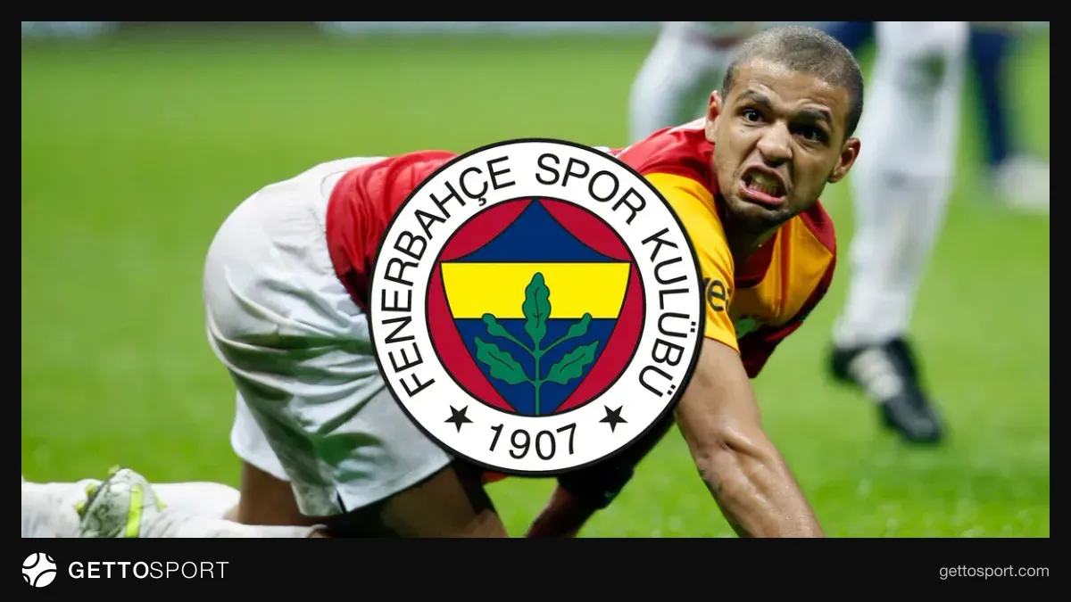 Felipe Melo el ile 6 işareti yaparken sosyal medya paylaşımı
